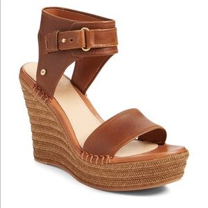 UGG Maryanne Camel Tan Wedge Platform Sandal 10